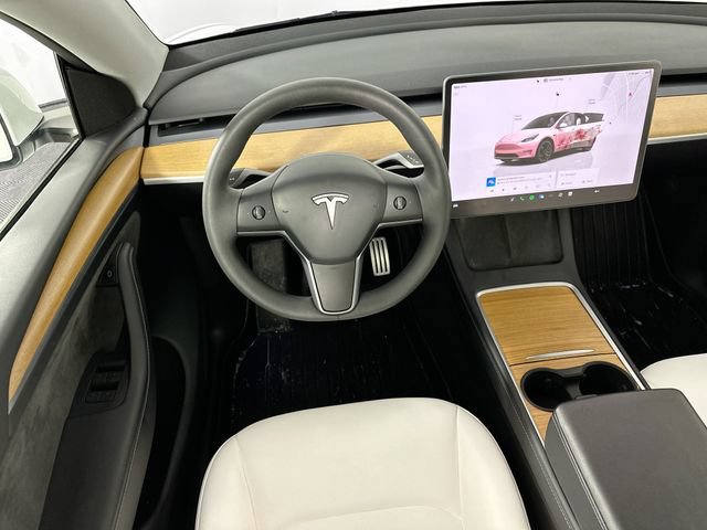 Used 2024 Tesla Model Y Performance AWD/4WD image 11