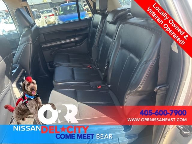 Used 2024 Ford Expedition Max XLT image 11