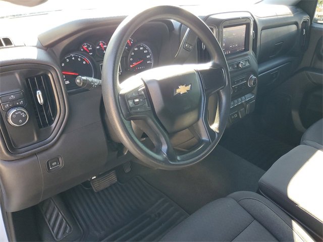 Certified 2023 Chevrolet Silverado 1500 Custom image 17