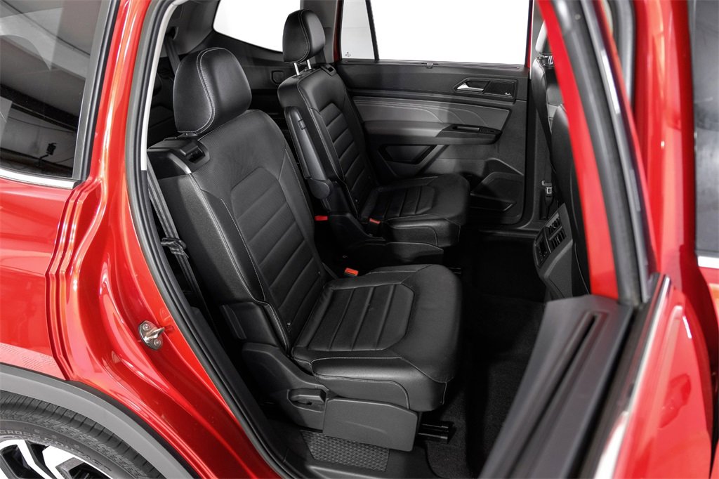 Used 2021 Volkswagen Atlas SEL Premium image 38