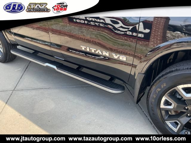Used 2020 Nissan Titan Platinum Reserve w/ Moonroof Package AWD/4WD image 10
