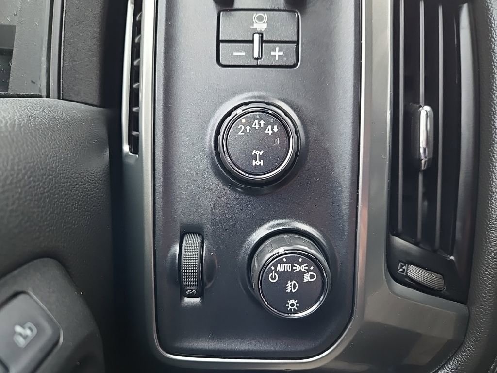 Used 2019 Chevrolet Silverado 3500 LTZ w/ Duramax Plus Package image 22