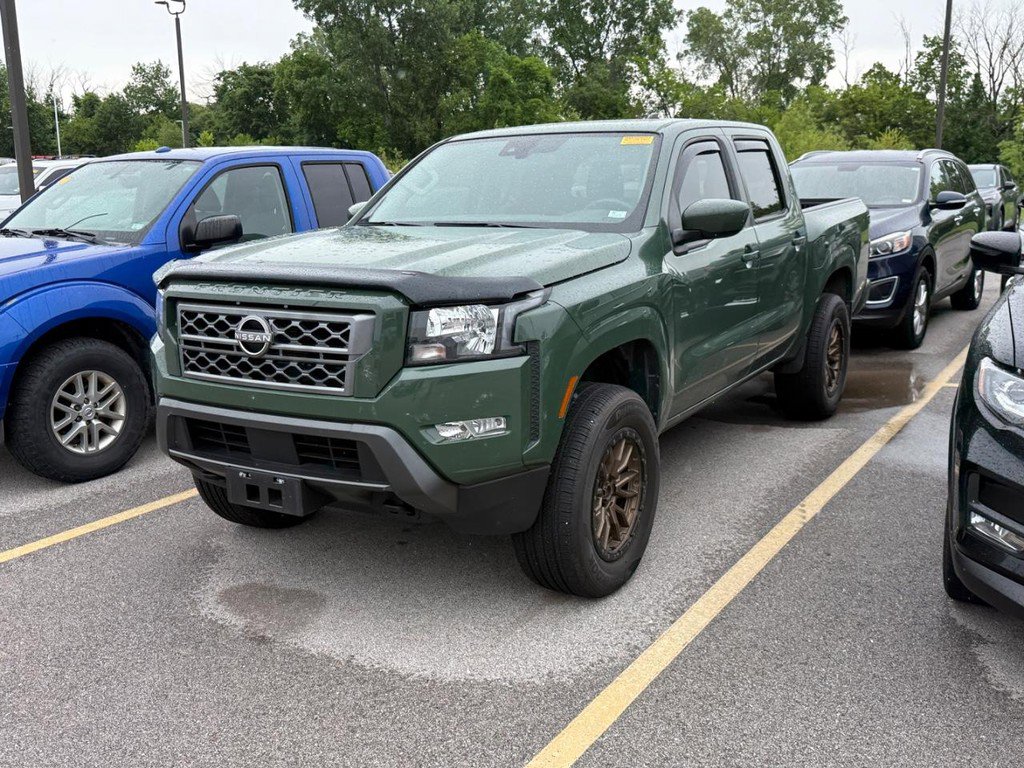 Used 2022 Nissan Frontier SV AWD/4WD image 1