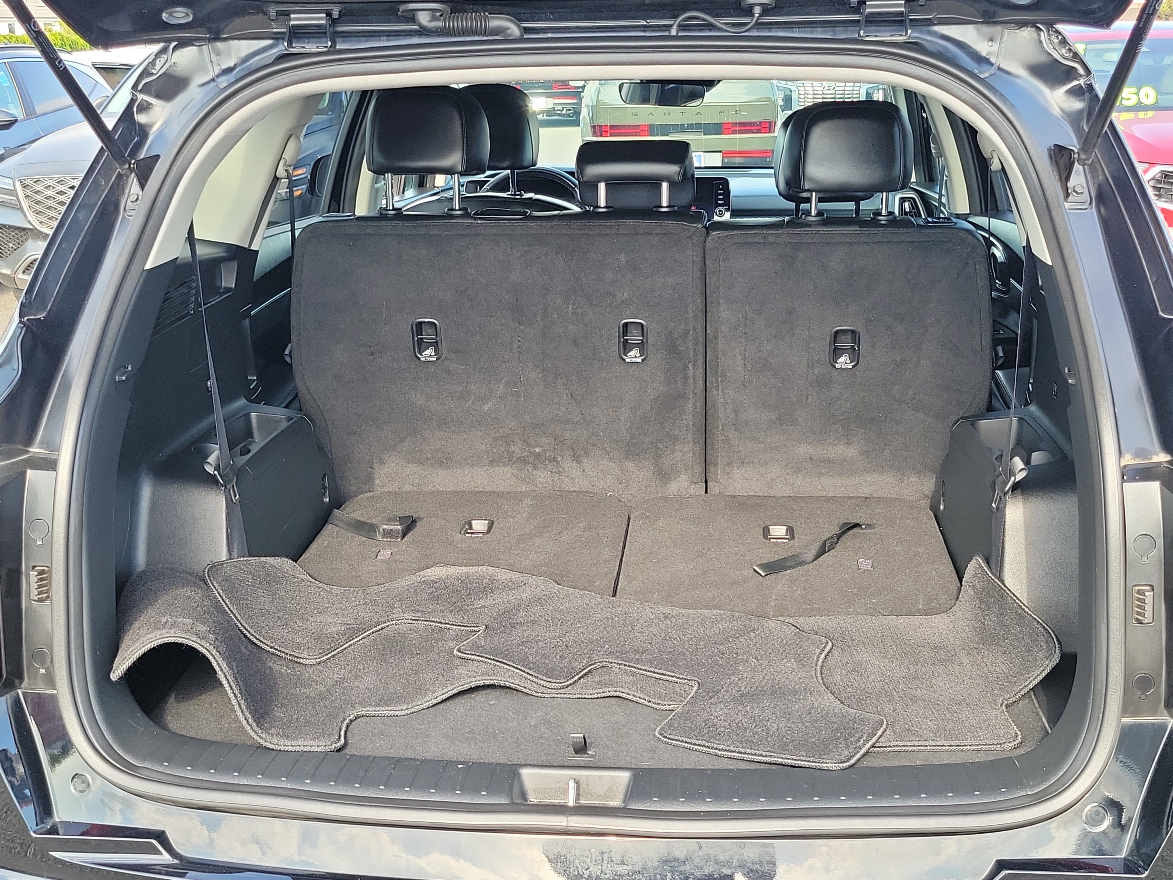 Used 2023 Kia Sorento S FWD image 19