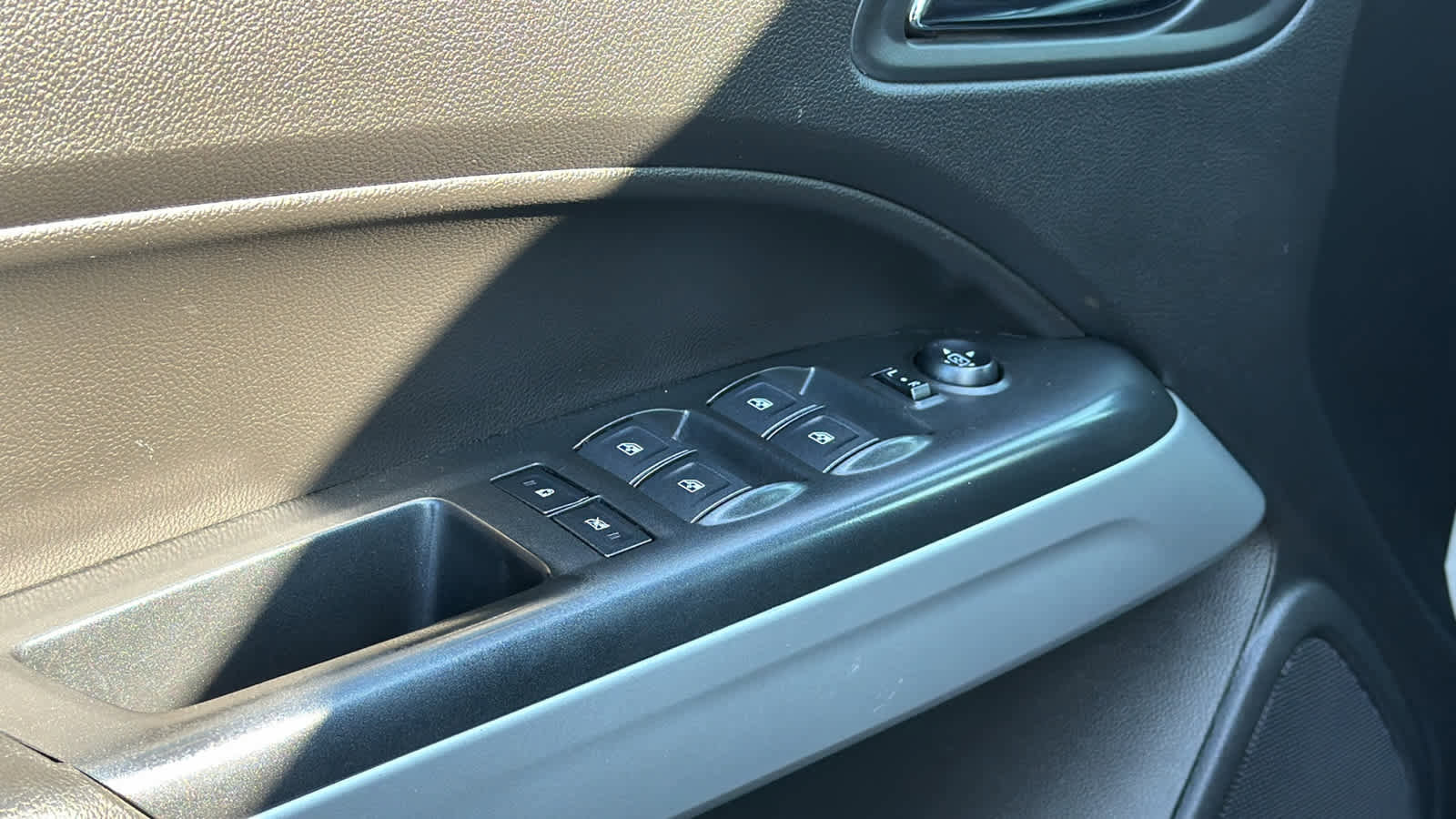 Used 2018 Chevrolet Colorado ZR2 AWD/4WD image 22