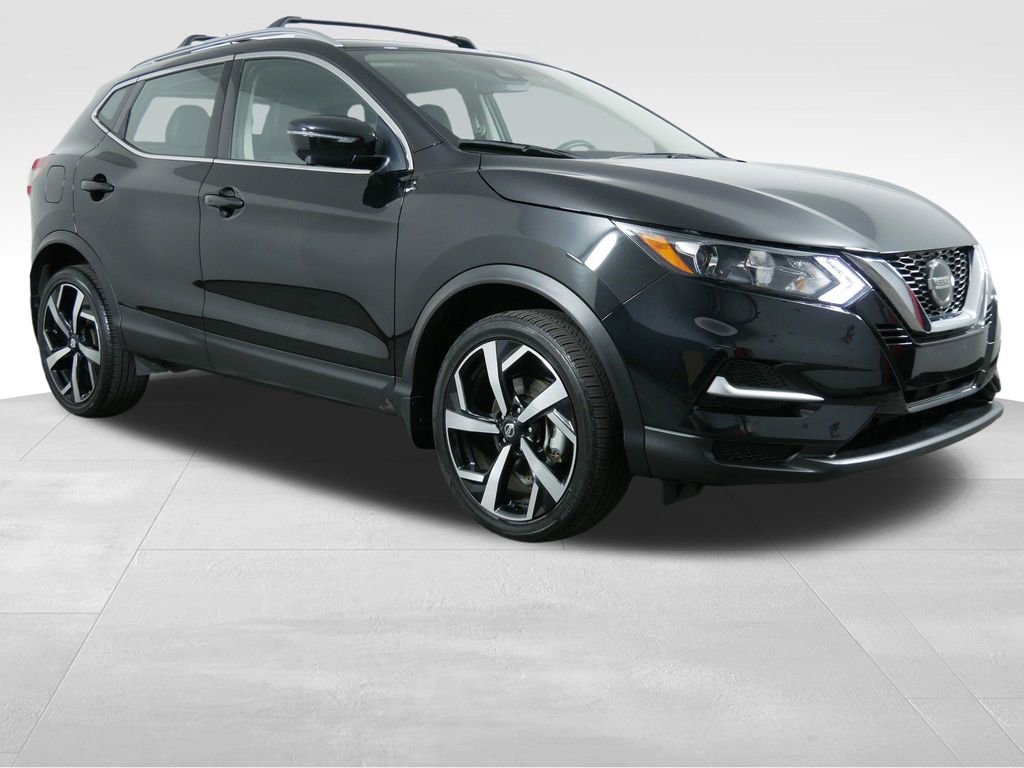 Used 2022 Nissan Rogue Sport SL AWD/4WD image 2