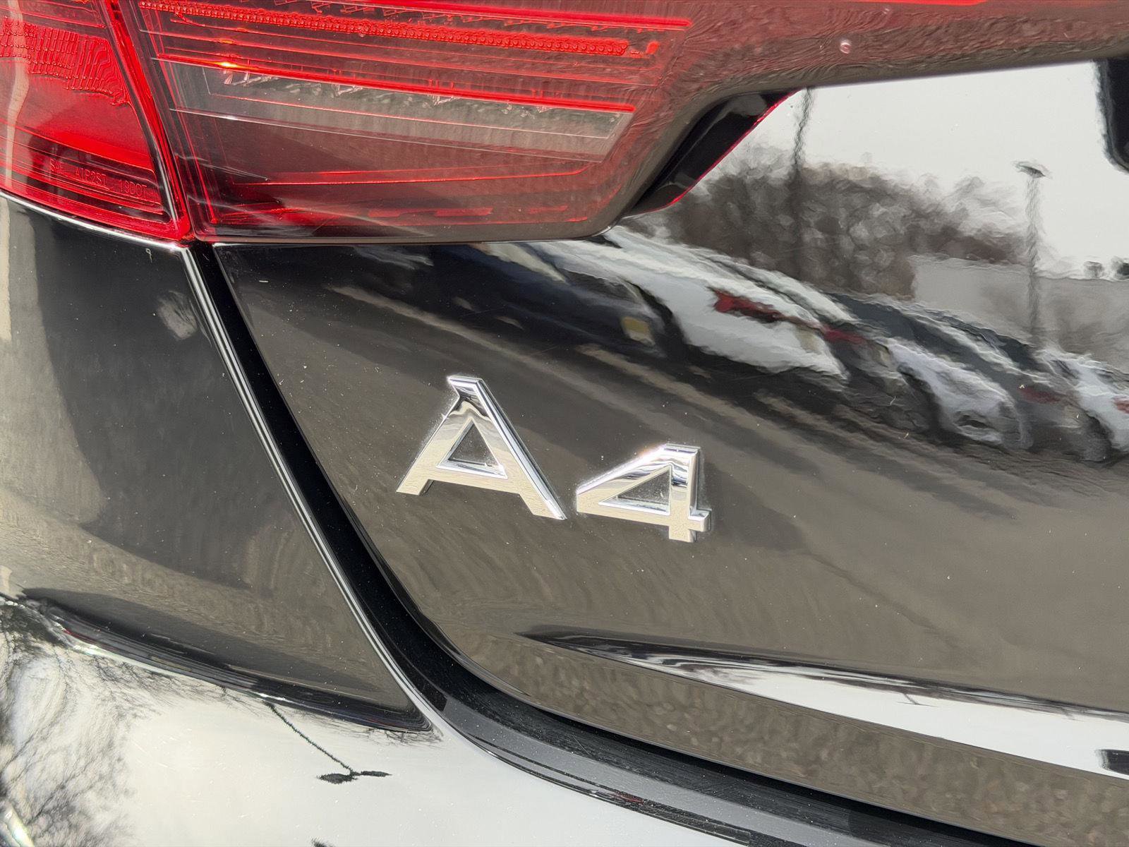 Used 2023 Audi A4 2.0T Premium w/ Convenience Package image 24