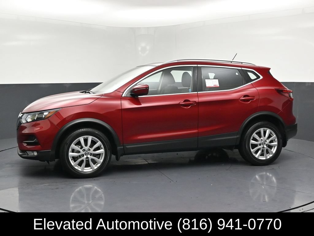 Used 2021 Nissan Rogue Sport SV AWD/4WD image 2