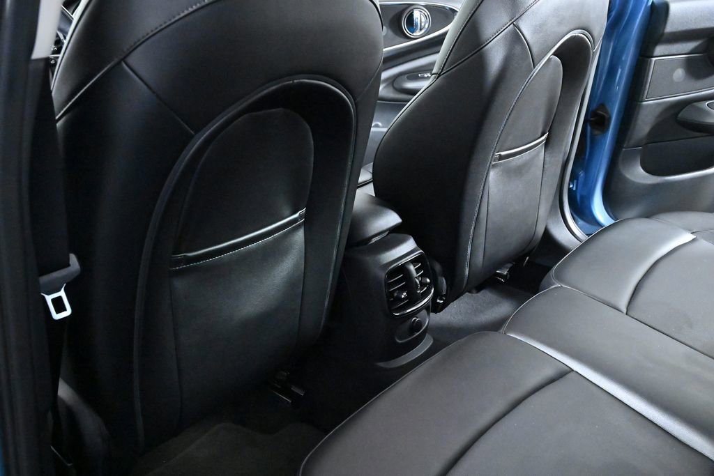 Used 2018 MINI Cooper Clubman image 24