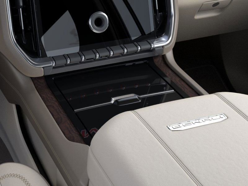 New 2026 GMC Yukon XL Denali w/ Denali Reserve Package image 24