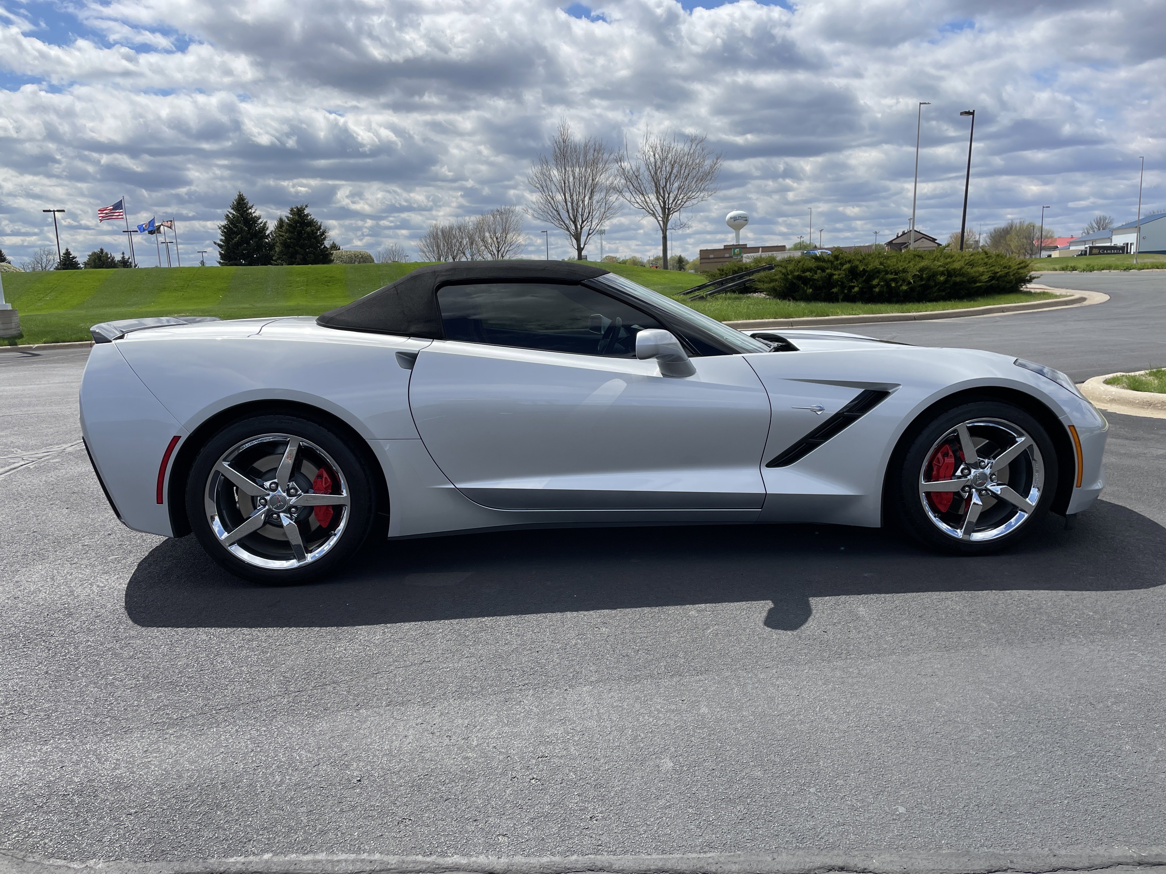 Used 2014 Chevrolet Corvette Stingray Convertible w/ 2LT Preferred Equipment Group RWD image 6