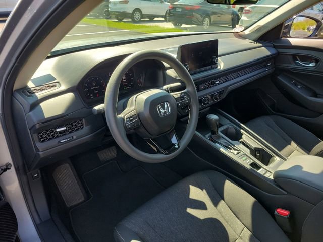 Certified 2025 Honda Accord SE image 20