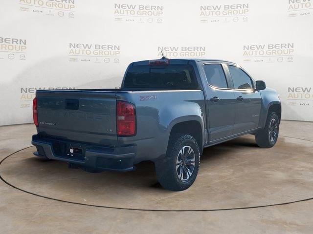 Used 2022 Chevrolet Colorado Z71 AWD/4WD image 5