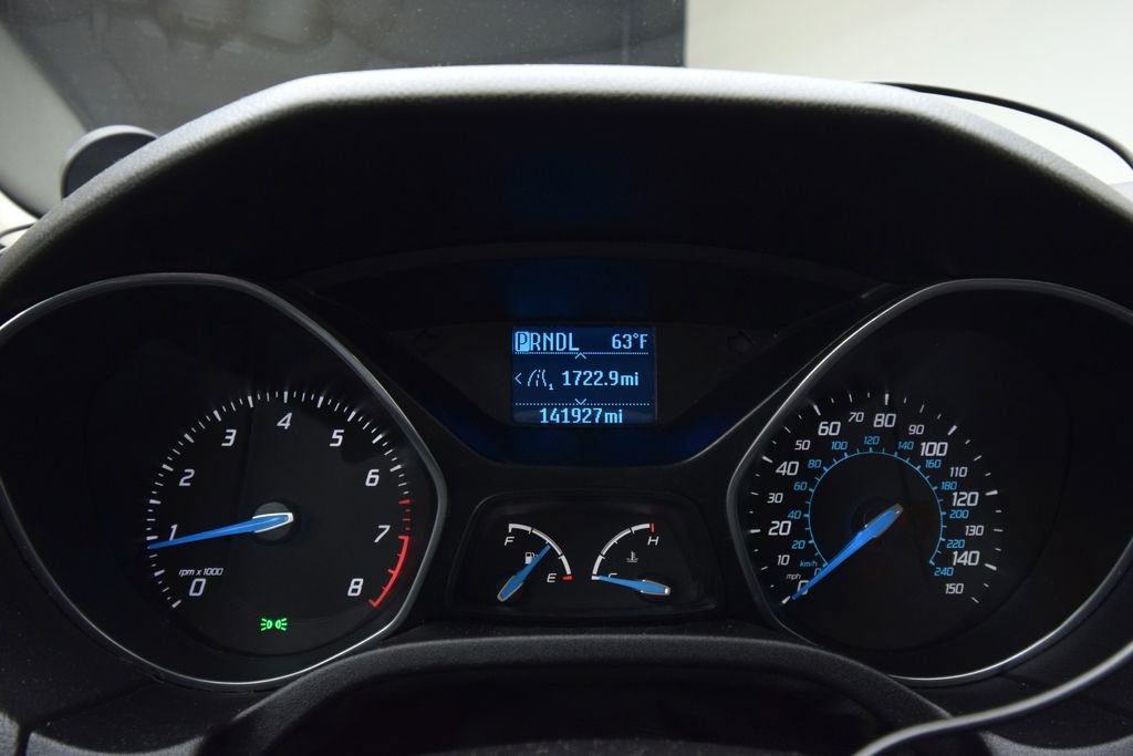 Used 2012 Ford Focus SE w/ SE Winter Pkg image 15