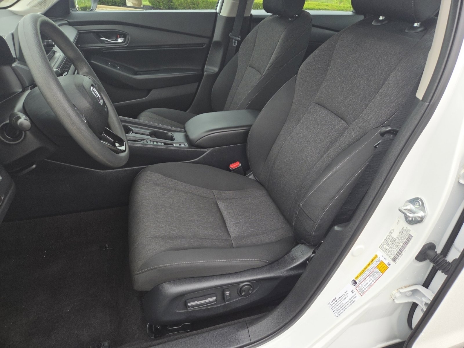 Used 2024 Honda Accord EX image 24