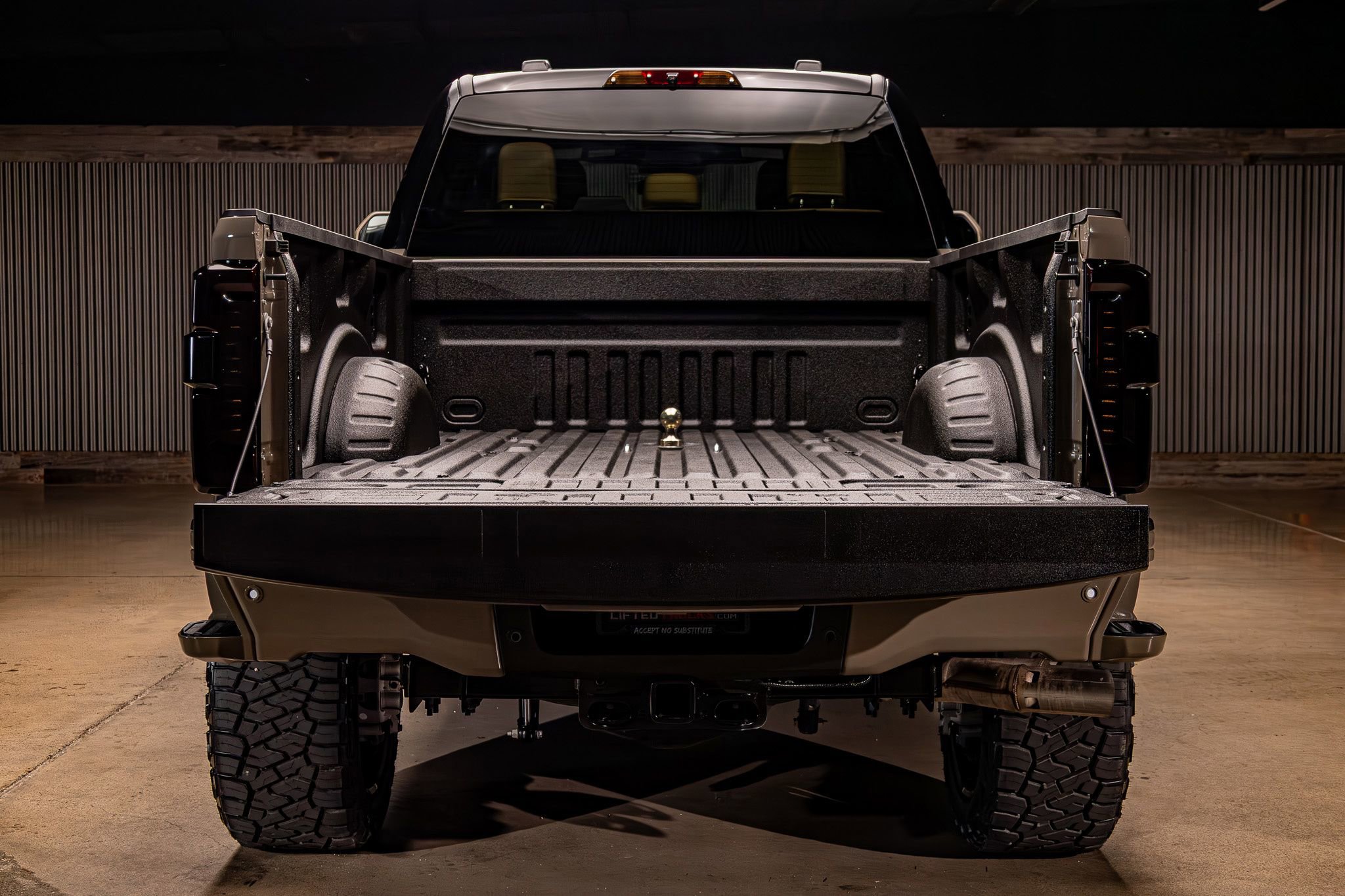 Used 2026 Ford F350 Lariat image 9