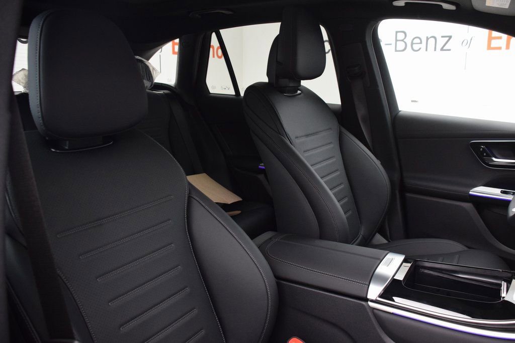 New 2026 Mercedes-Benz GLC 300 image 16
