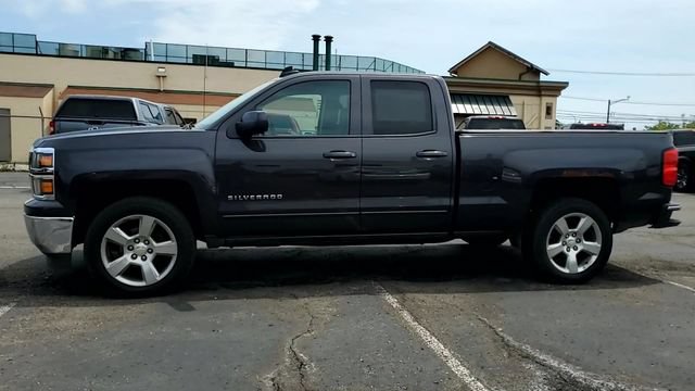 Used 2015 Chevrolet Silverado 1500 LT w/ LT Plus Package AWD/4WD image 3