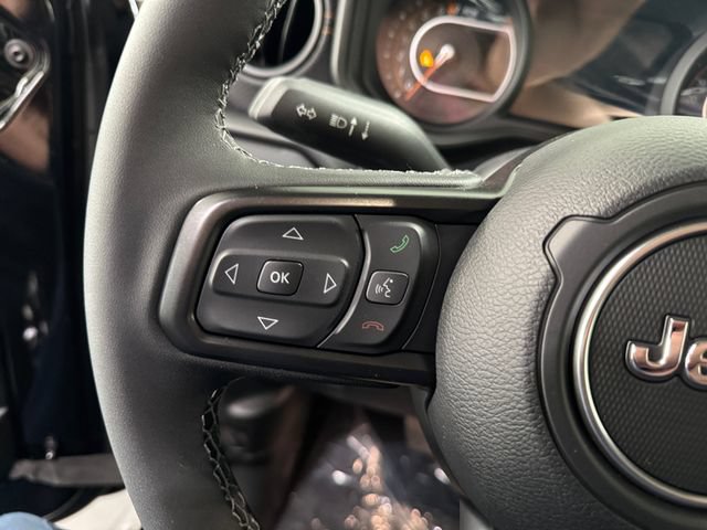 New 2026 Jeep Gladiator Mojave w/ Safety Group AWD/4WD image 22