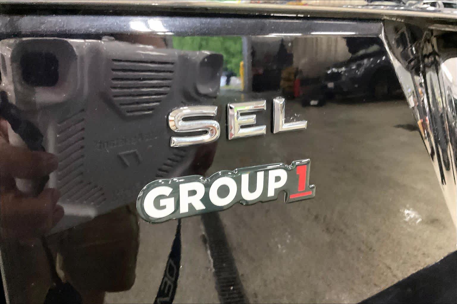Used 2018 Volkswagen Atlas SEL AWD/4WD image 31