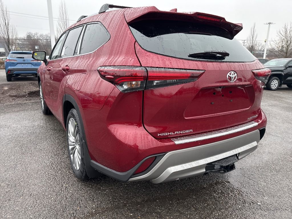 New 2026 Toyota Highlander Platinum image 17
