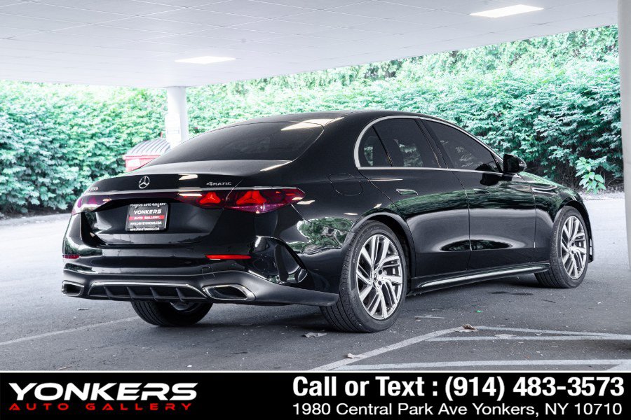 Used 2025 Mercedes-Benz E 350 4MATIC Sedan w/ Winter Package image 10