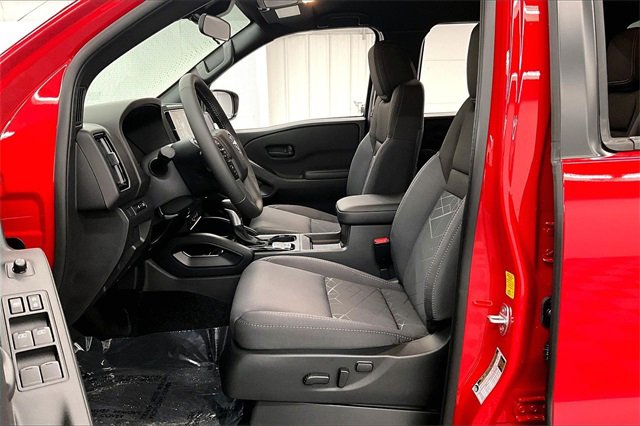 New 2026 Nissan Frontier SV image 9