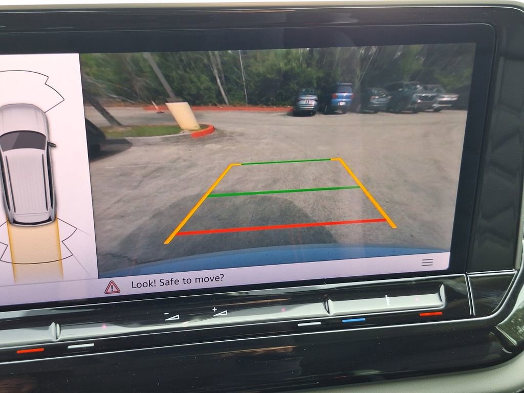 New 2026 Volkswagen Atlas Peak Edition image 16