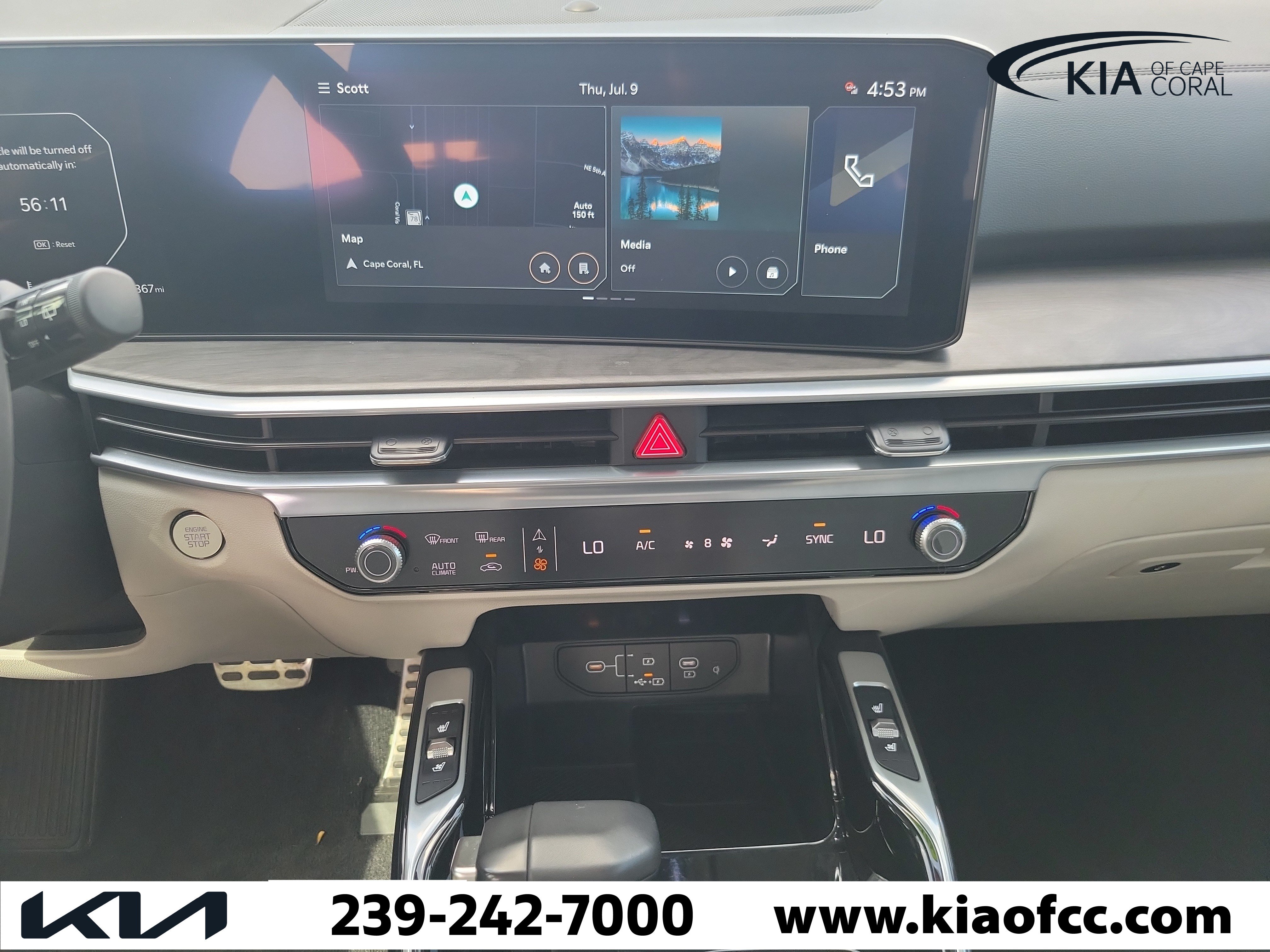 Certified 2025 Kia Sorento SX AWD/4WD image 17