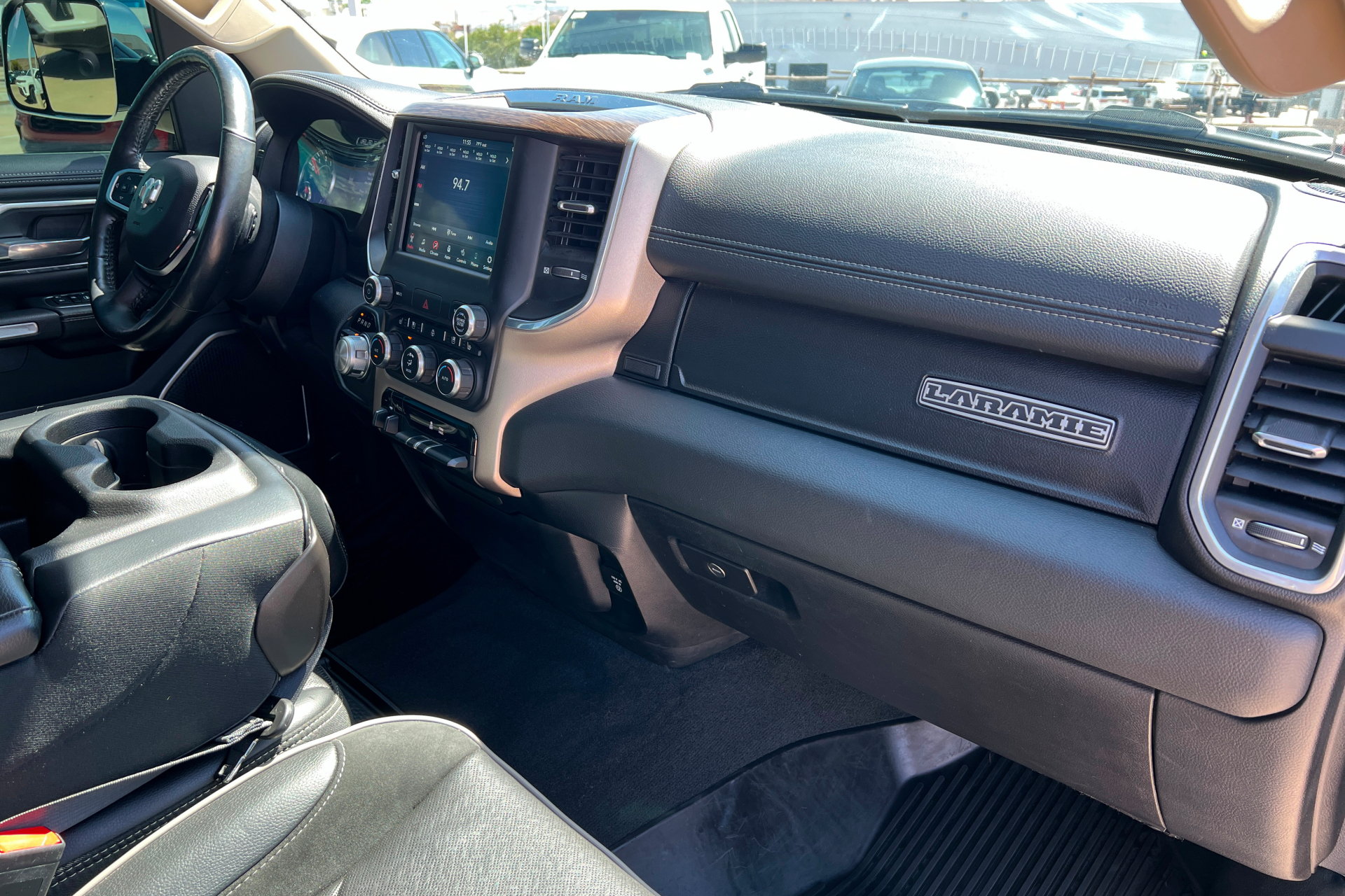 Used 2019 RAM 1500 Laramie w/ Trailer Tow Group AWD/4WD image 23