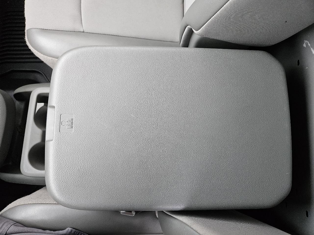 Used 2019 Nissan NV 2500 SV RWD image 35