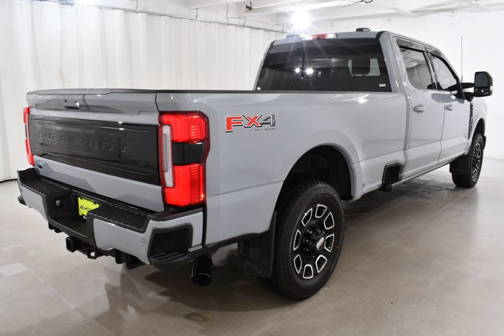 Used 2026 Ford F350 Platinum AWD/4WD image 11