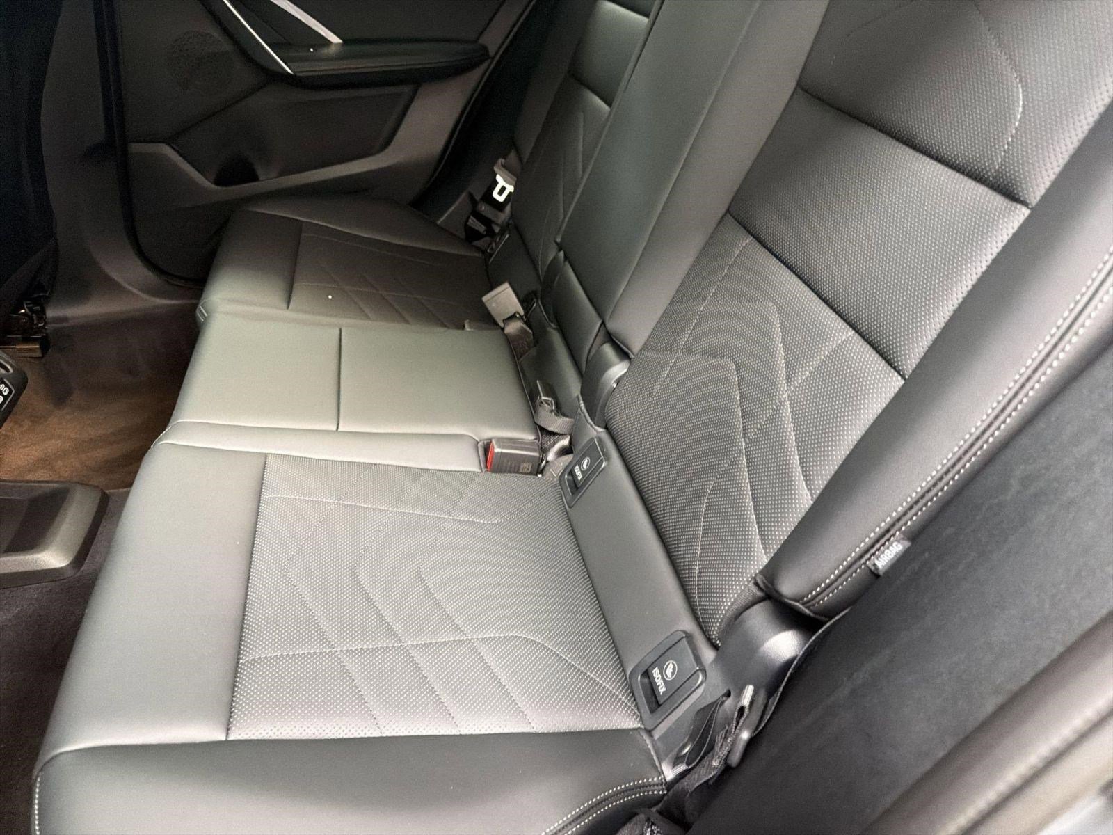 Certified 2025 BMW X2 xDrive28i w/ Technology Package image 23