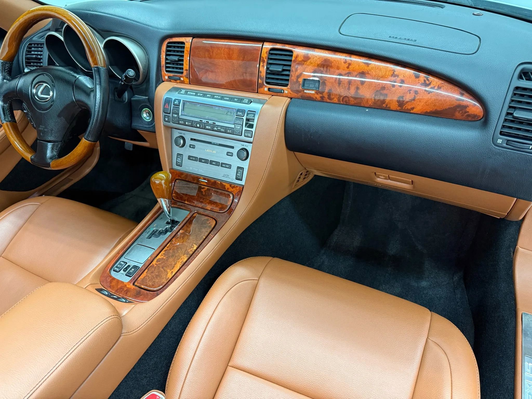 Used 2010 Lexus SC 430 SC 430 Convertible 2D image 10