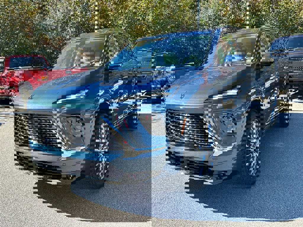 New 2026 Buick Enclave Avenir w/ Super Cruise Package image 2