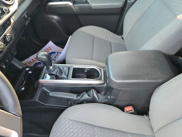 Used 2022 Toyota Tacoma SR5 image 26