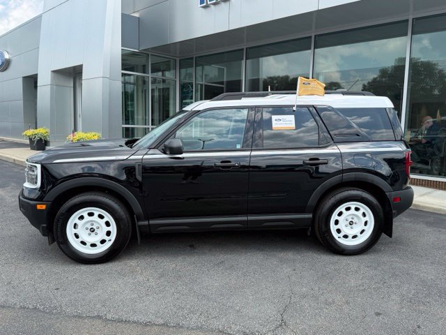 Certified 2025 Ford Bronco Sport Heritage AWD/4WD image 4