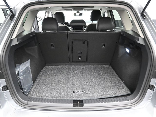 New 2026 Volkswagen Taos SE AWD/4WD image 12