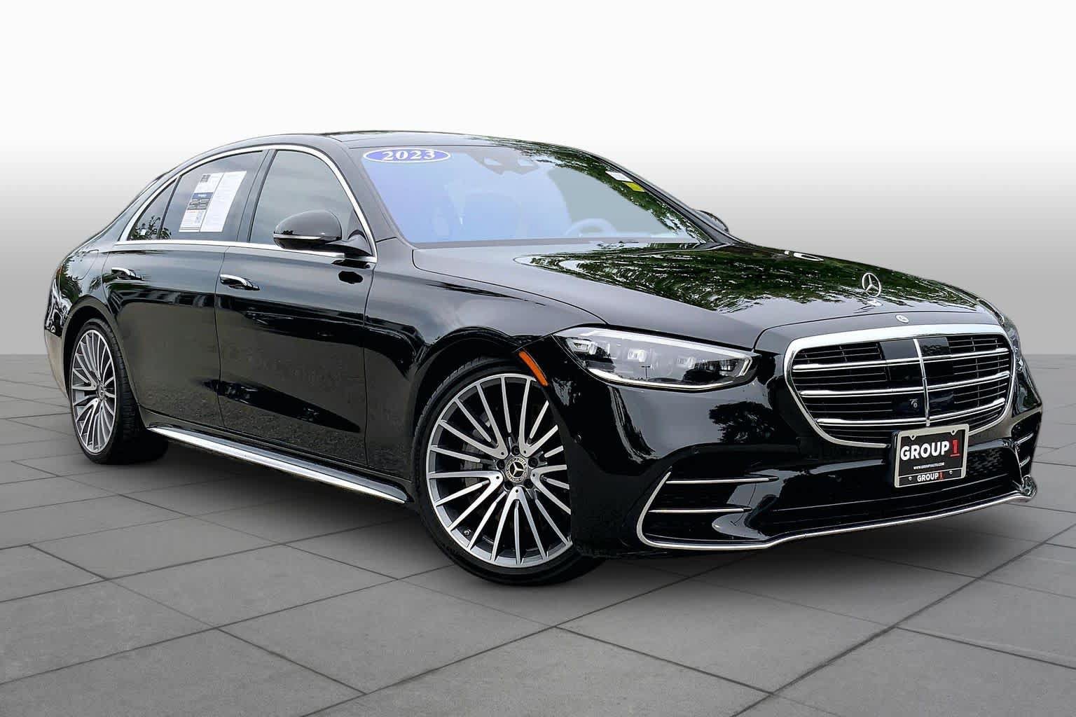 Certified 2023 Mercedes-Benz S 580 4MATIC Sedan w/ AMG Line image 3