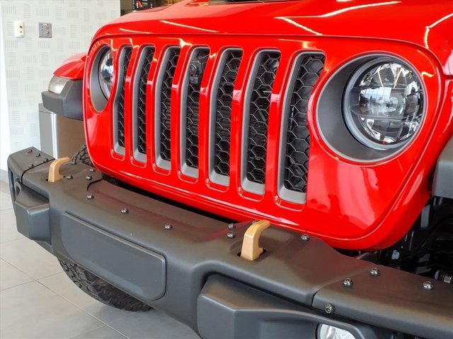 Used 2023 Jeep Wrangler Rubicon 392 w/ Trailer Tow Package image 30