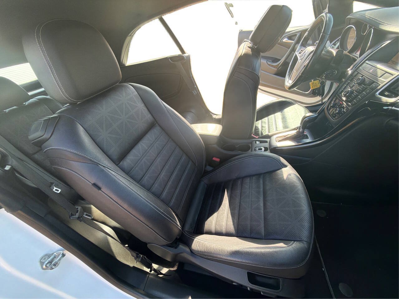 Used 2019 Buick Cascada Premium FWD image 37