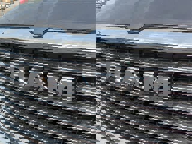 New 2025 RAM 1500 Laramie image 12