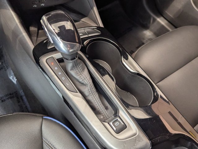 Used 2024 Buick Envista Sport Touring w/ Convenience I Package FWD image 27