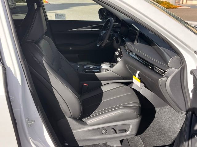 New 2026 INFINITI QX60 Luxe w/ Cargo Package image 8