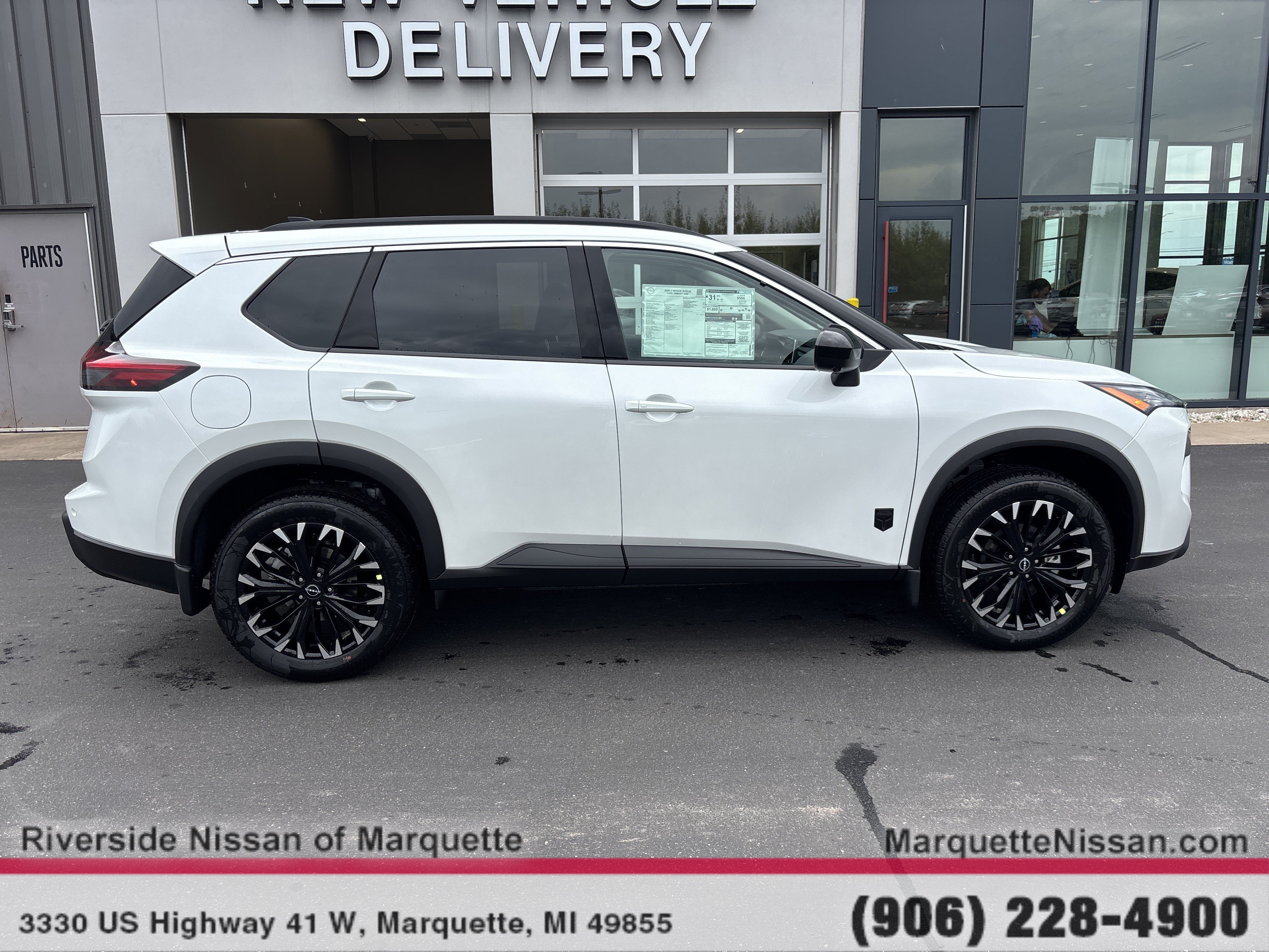 New 2026 Nissan Rogue Dark Armor AWD/4WD image 10