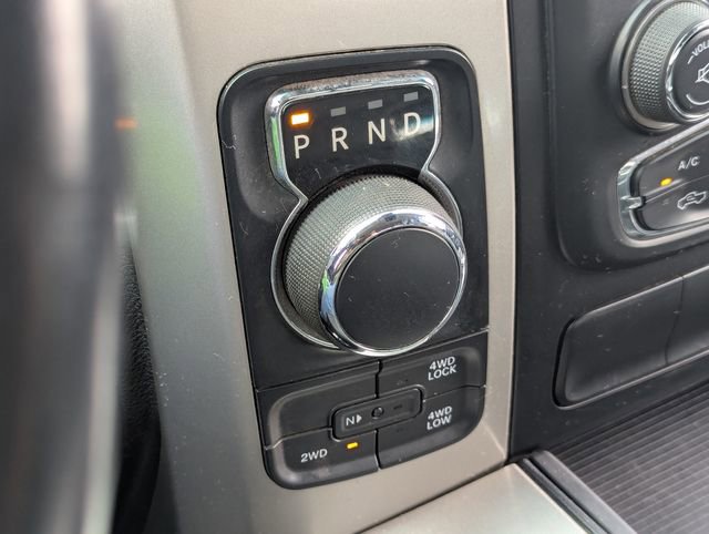 Used 2017 RAM 1500 Classic SLT w/ SLT Plus D￩cor Group image 15