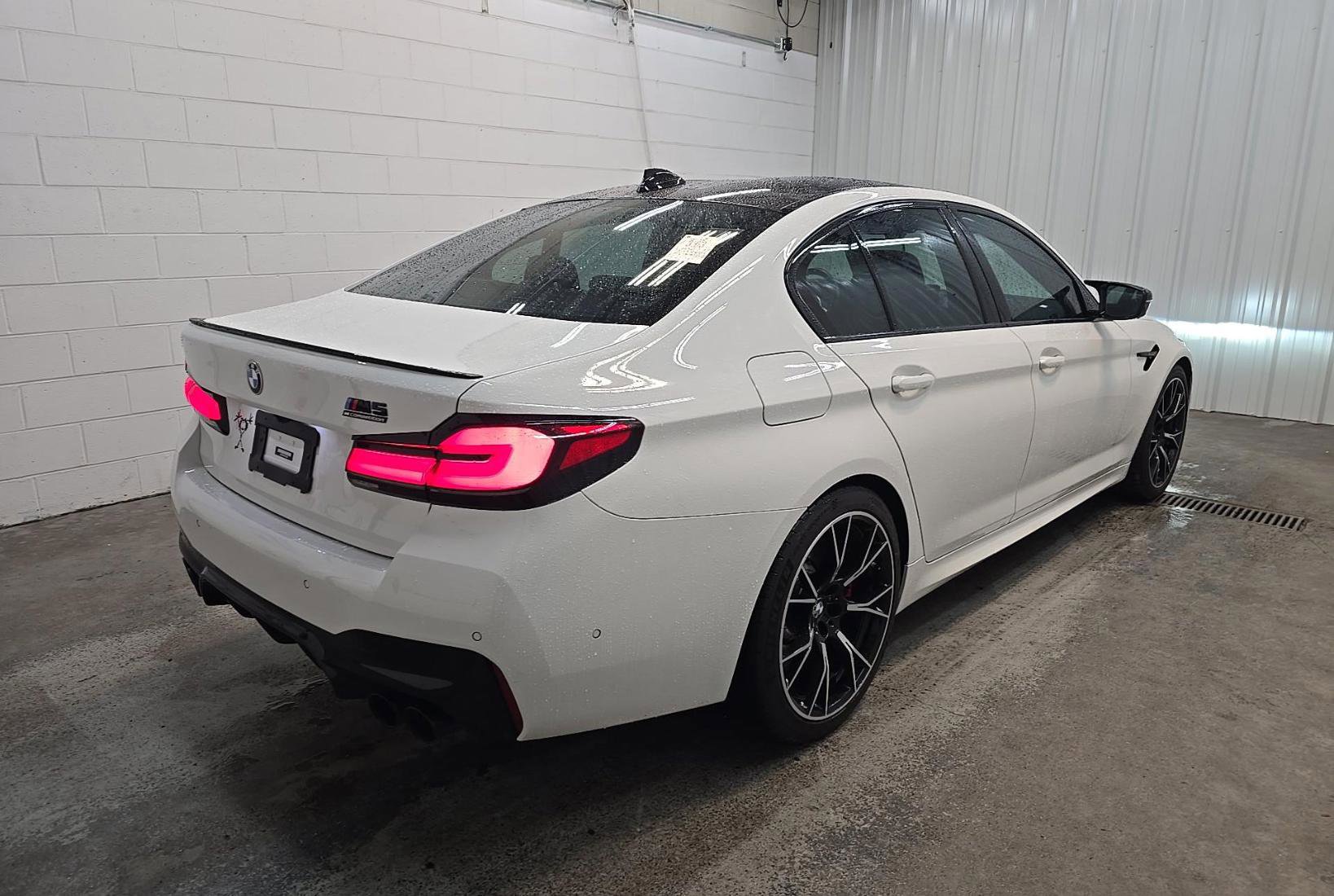 Used 2022 BMW M5 w/ Competition Package AWD/4WD image 4