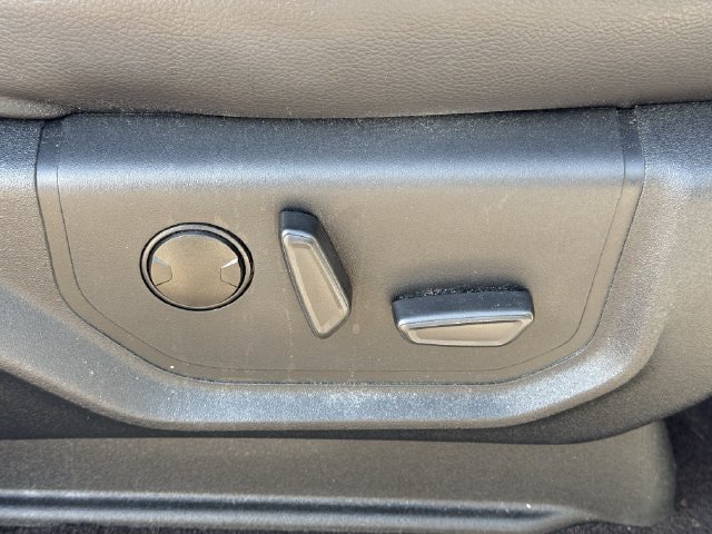 Used 2021 Ford Expedition Max XLT RWD image 27