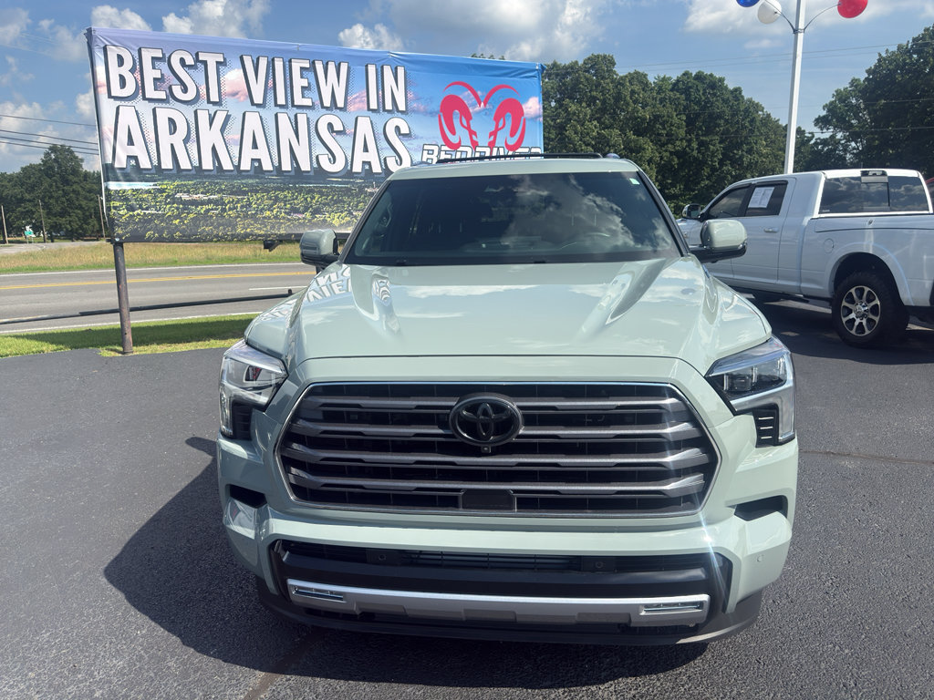 Used 2025 Toyota Sequoia Limited AWD/4WD image 2
