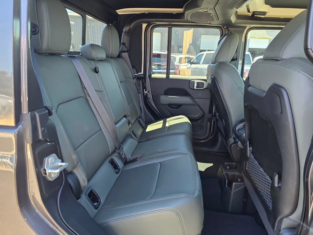 New 2026 Jeep Gladiator Mojave AWD/4WD image 13